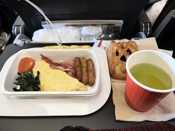 カンタス航空　機内食　朝食