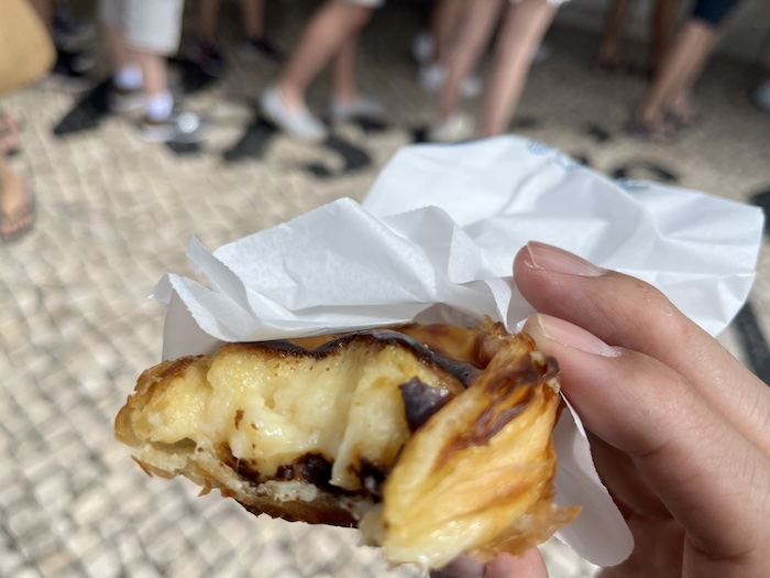 Pastéis de Belém　エッグタルト　断面