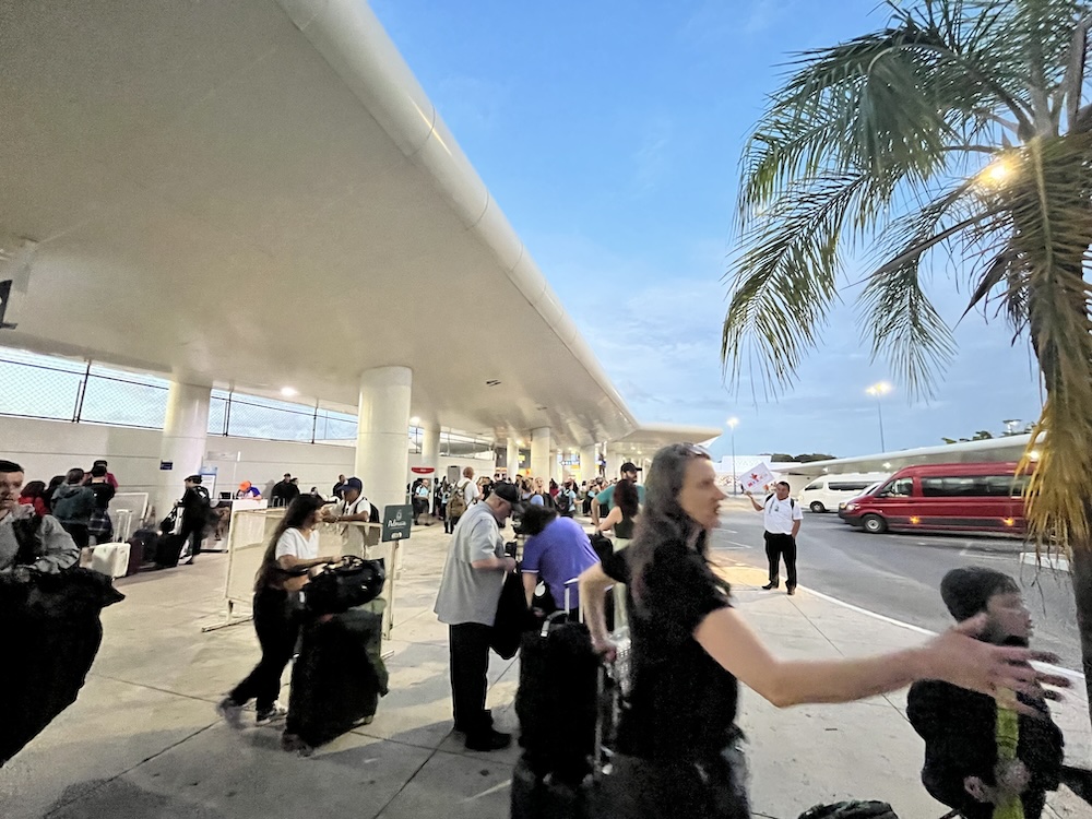 カンクン国際空港
