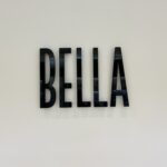 ルブラン Bella 看板