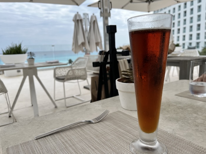ルブランカンクン　Terraza　ビール