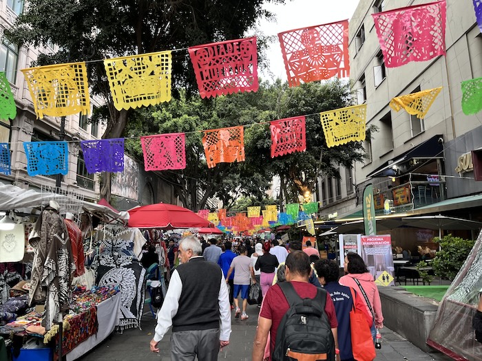 メキシコシティ 通り