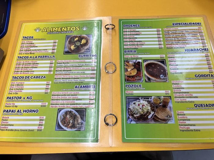 Taqueria Arandas フードメニュー