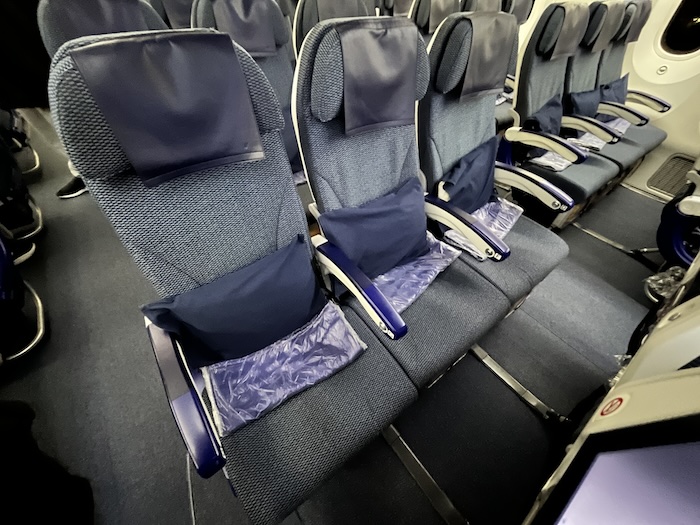 ANA B787 シート
