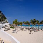 ルブランカンクン　ビーチと建物