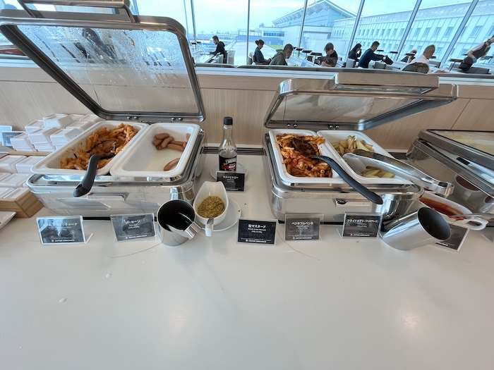 羽田空港第３ターミナル　サクララウンジ　SKY VIEW ホットミール