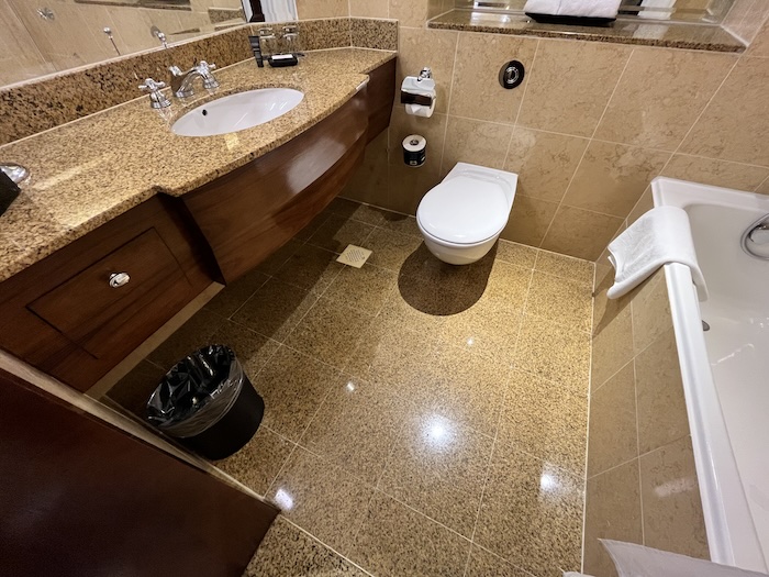 シェラトンタワーズシンガポール　２シングル　水回り