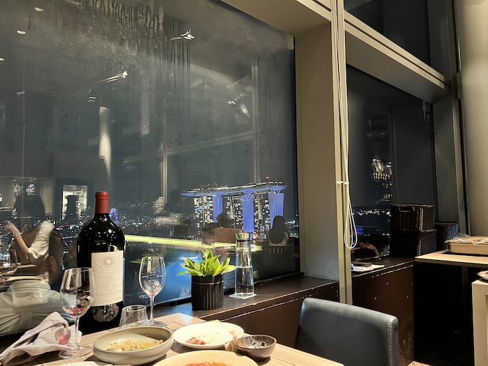 LeVel33 インドア席からの眺め