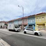 カトン プラナカンハウス　斜めから