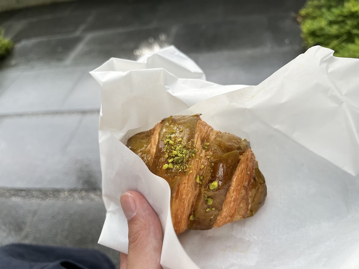 Bacha coffee シンガポール ピスタチオクロワッサン