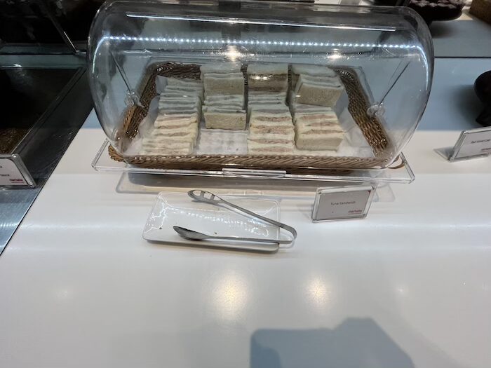 Marhaba Lounge サンドイッチ