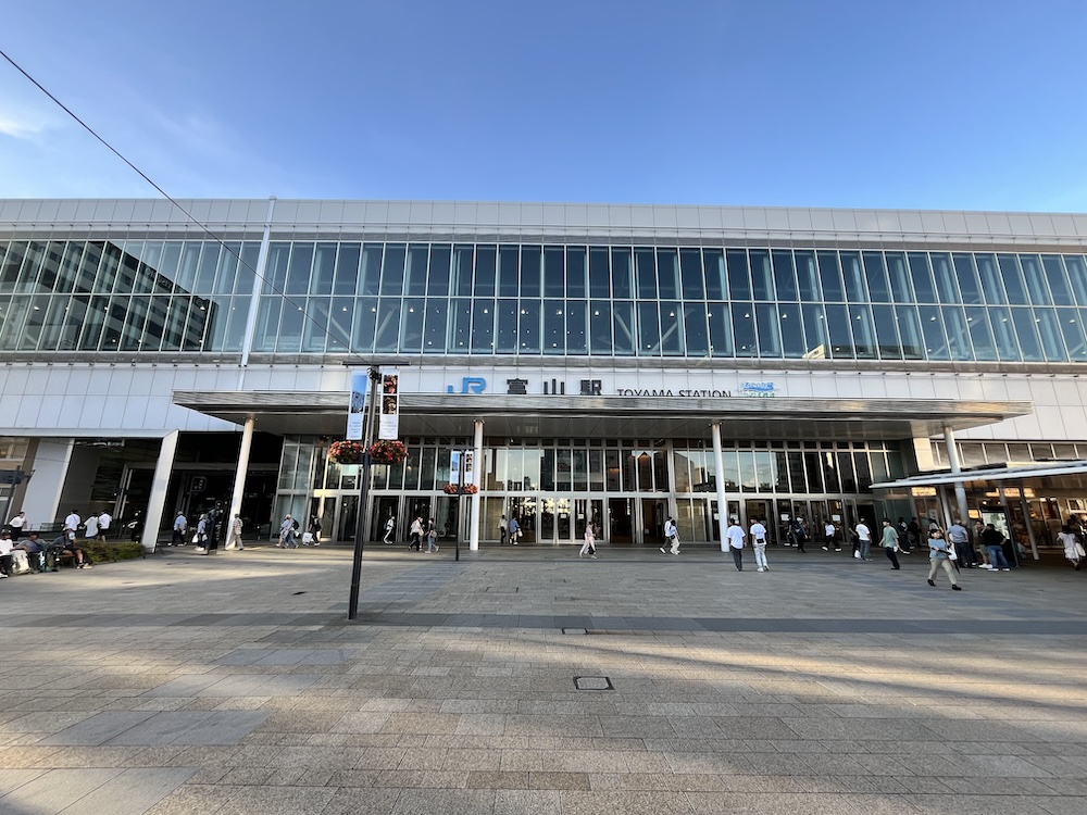 富山駅　外観