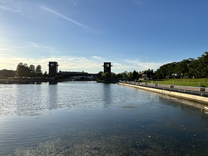富岩運河環水公園　風景